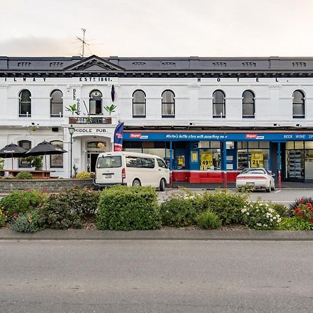 Railway Hotel Winton Экстерьер фото