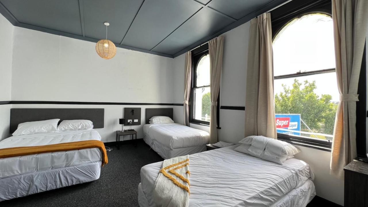 Railway Hotel Winton Экстерьер фото