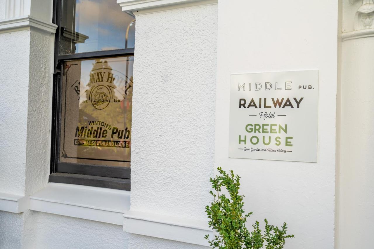 Railway Hotel Winton Экстерьер фото